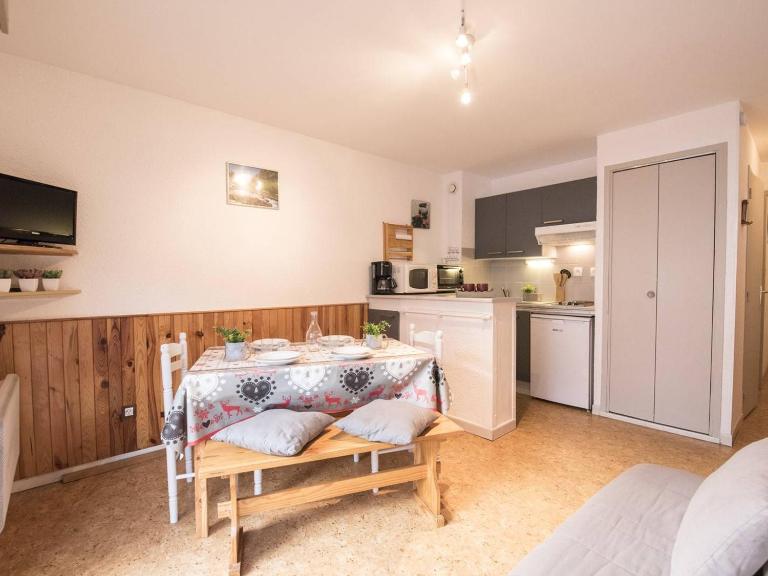 Appartement cosy 4 pers, parking, St Lary Village - FR-1-296-224 - B&B Saint-Lary-Soulan