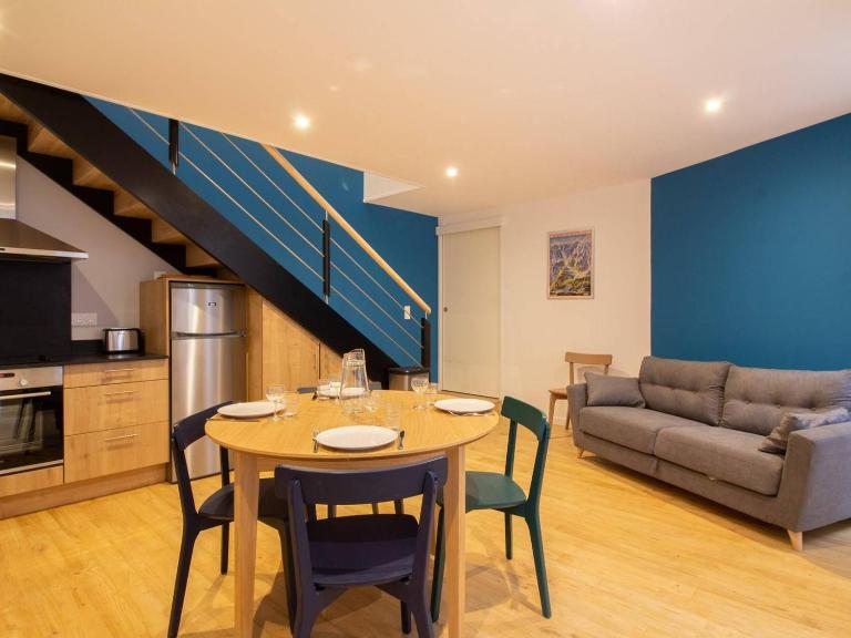 Appartement duplex 8 pers. centre ville Cauterets, parking, WIFI - FR-1-401-182 - Ferienwohnung Cauterets