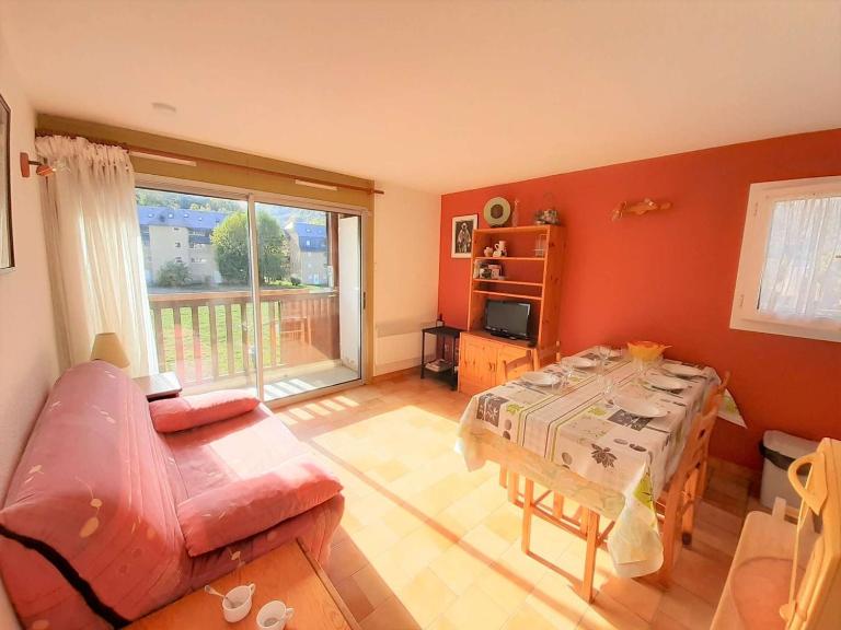 Charmant T3 pour 6 pers à Saint-Lary-Soulan avec balcon exposé sud, parking et casier à skis - FR-1-457-246 - B&B Saint-Lary-Soulan