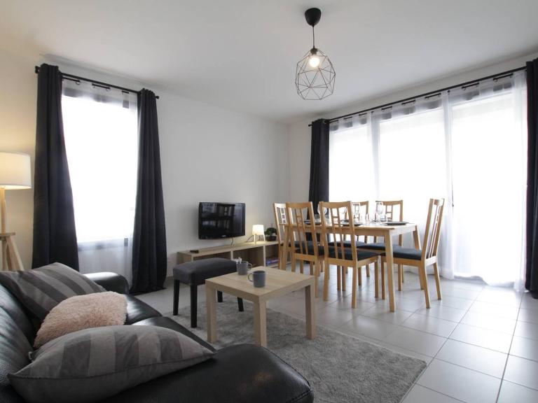 Appartement lumineux 4P/8 pers, 2 terrasses, parking privé, cœur de Briançon - FR-1-330C-119 - B&B Briançon