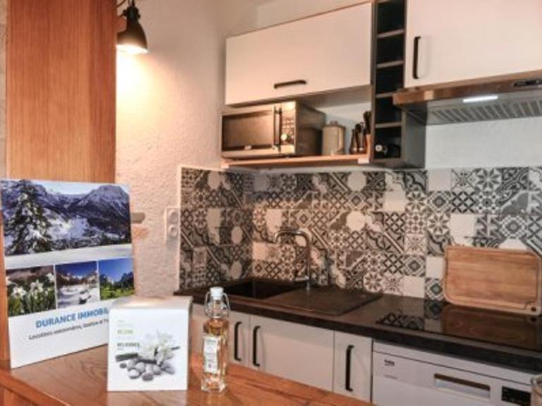 Beau T2 rénové au pied des pistes à Montgenèvre, avec balcon et équipements tout confort - FR-1-266-161 - Ferienwohnung Montgenèvre