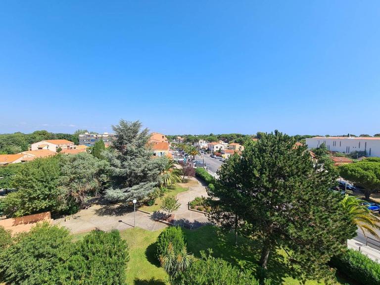Appartement à Argelès-sur-Mer, 200m de la plage, 4 pers., loggia, parking sécurisé - FR-1-388-197 - B&B Argeles