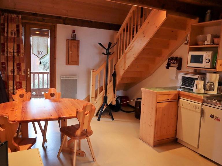 Duplex cosy 33m² à Arêches-Beaufort, pour 4 pers., pied des pistes, animaux admis, parking - FR-1-342-157 - B&B Beaufort