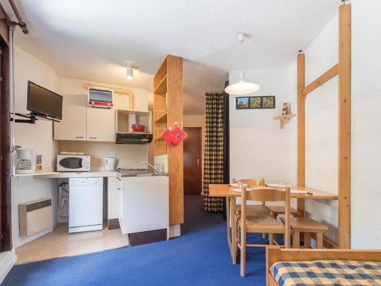 Studio cosy pour 4 personnes, Chantemerle, pied des pistes - FR-1-330E-46 - Bed and Breakfast Saint-Chaffrey