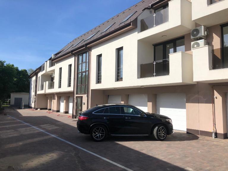 Jókai Apartmanház-Hajdúszoboszló - Chambres d'hôtes Hajdúszoboszló