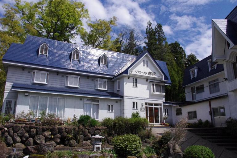 Refre Inn Fukuzawa - B&B Iiyama