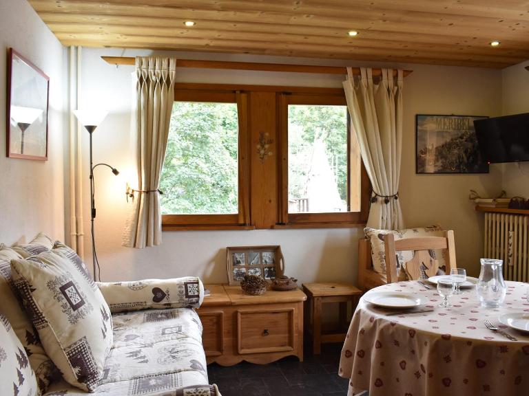Appartement cosy 2 pièces, proche pistes et commerces - Méribel - FR-1-180-207 - B&B Méribel