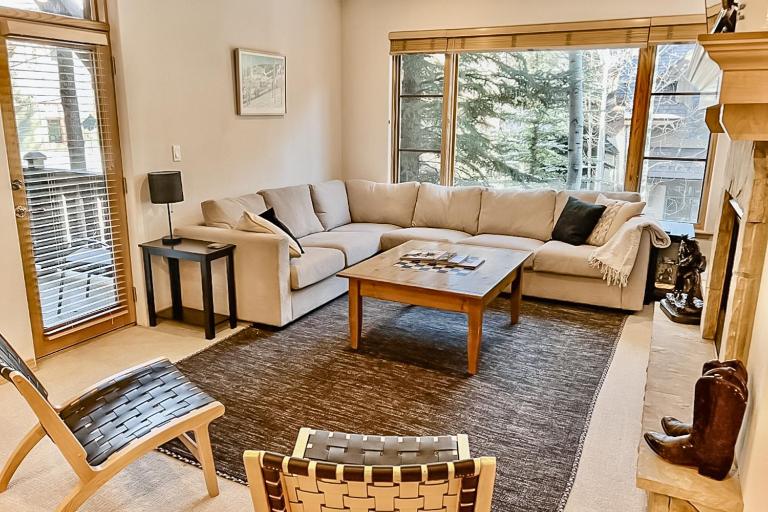 Arrowhead Escape - B&B Edwards