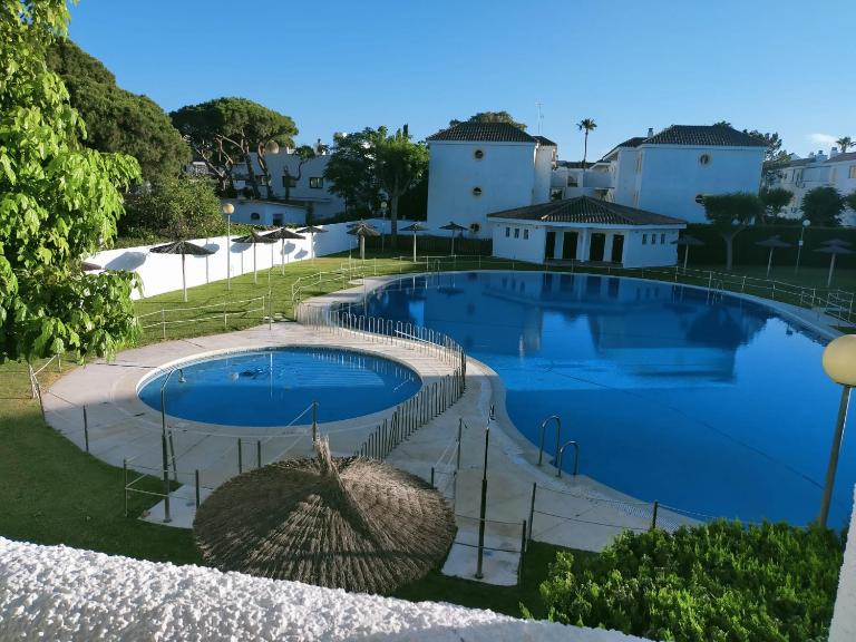 SOLEA 17 - Bed and Breakfast Rota