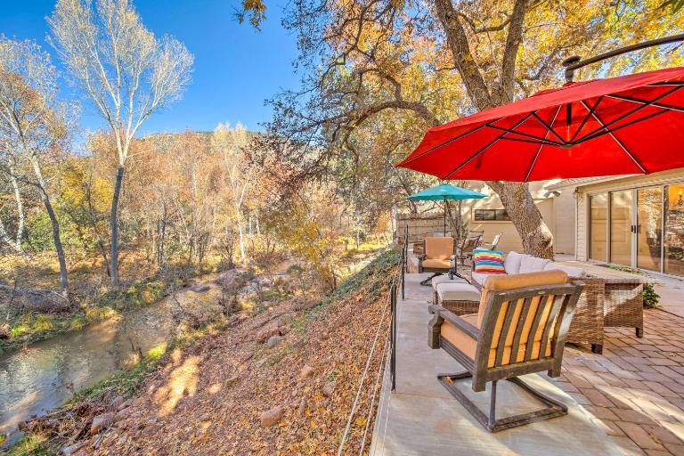 Beautiful Cabin w/ Deck on East Verde River! - B&B Beaver Valley Estates