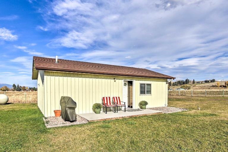 Cozy Cottage Studio: Stunning Mountain Views! - B&B Hamilton