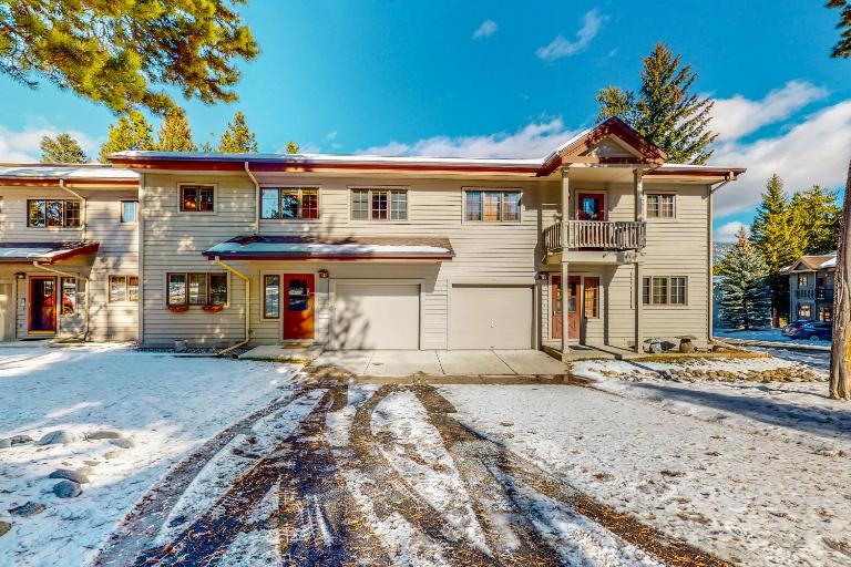 The Hip Rose - B&B Big Sky