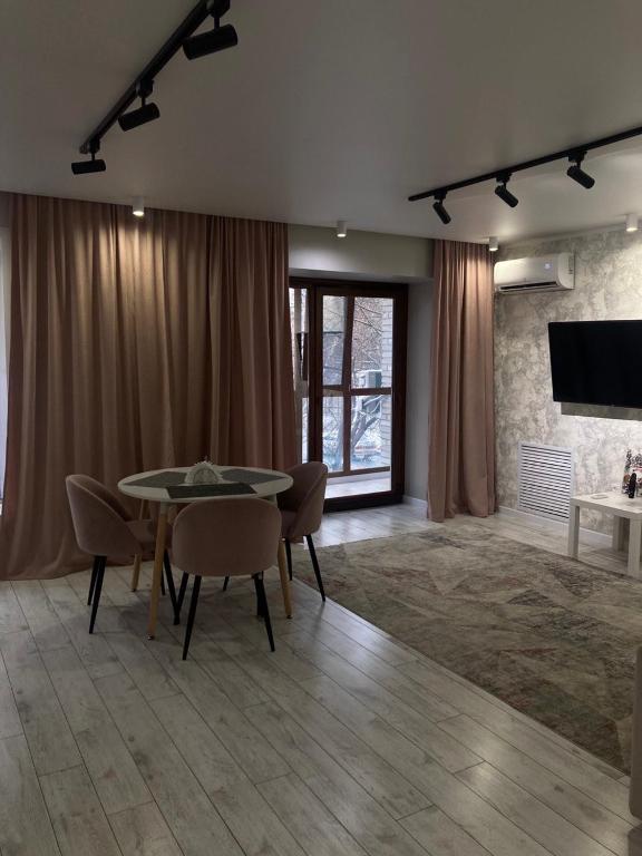 COMFORTable apartment in the center - B&B Ust-Kamenogorsk