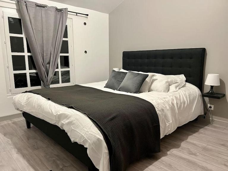 Appartement chaleureux proche RER/ CDG / Parc Expo - B&B Sevran