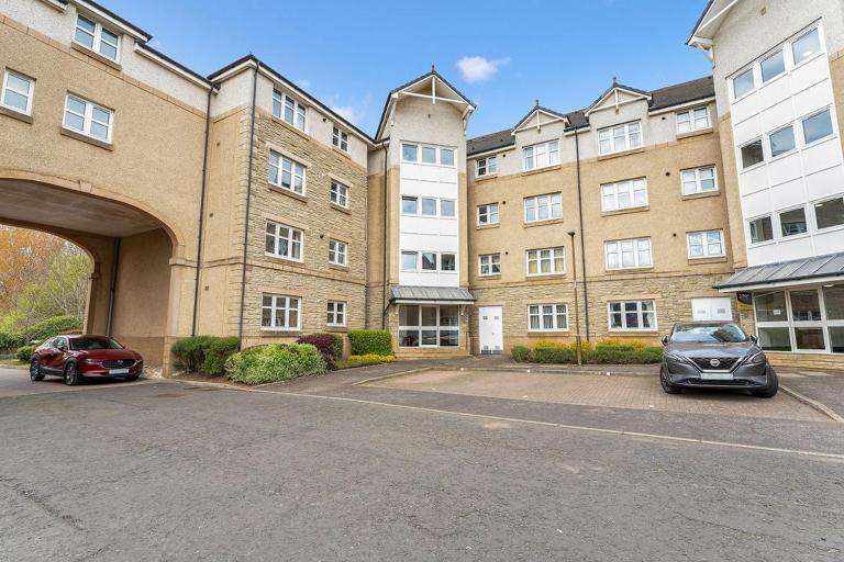 Modern 1BR flat - free parking + lift - B&B Edinburgh