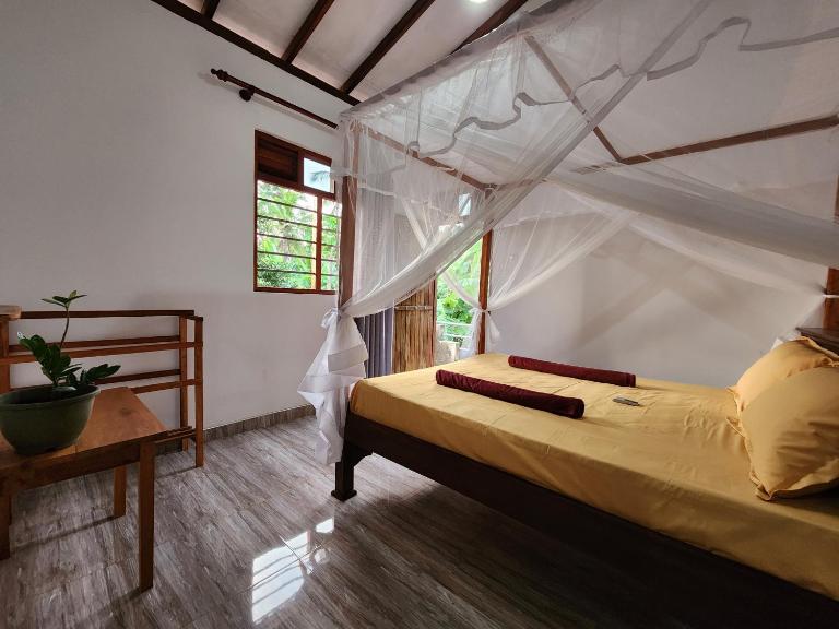 King CoCo House - B&B Dikwella