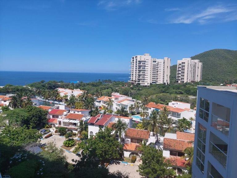 Exclusivo Apartamento con Vista al Mar en Torre Areia - Pozos Colorados - Bello Horizonte - Santa Marta - Acceso Directo a Playa - B&B Santa Marta