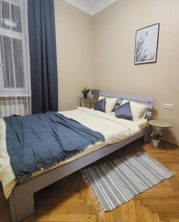 В центрі м.Чернівці 2 кімнатна затишна квартира. - Ferienwohnung Tschernowitz