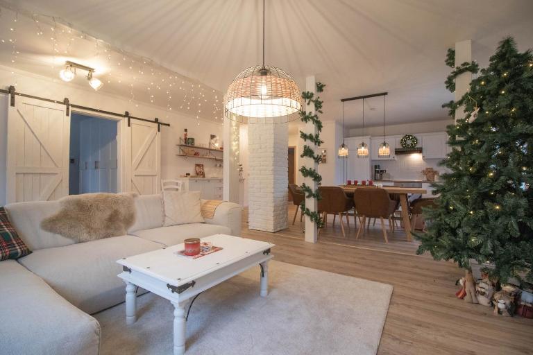 Charmante offene Wohnung im Landhaus Stil - Bed and Breakfast Ramstein-Miesenbach