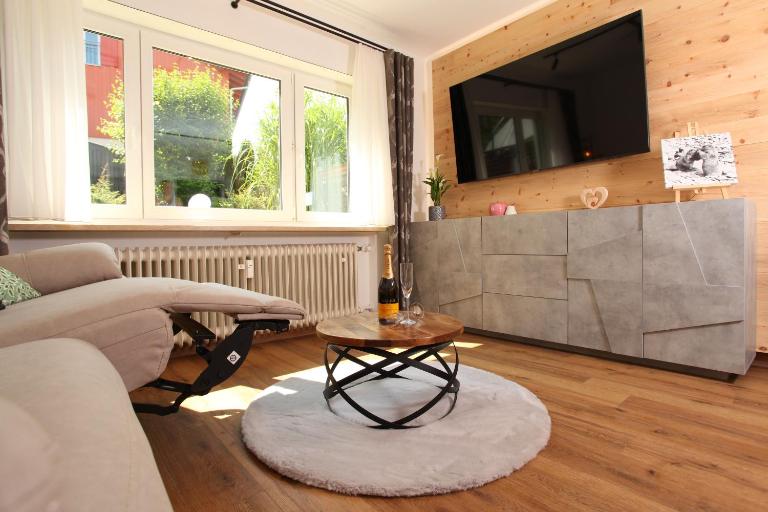 #demmi´s Zirbenstube - B&B Altstädten