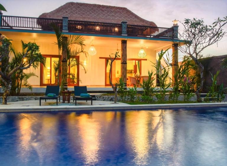 Bulan Pool Villa at Amed Harmony - B&B Amed