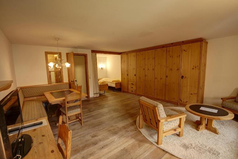 Chesa Munteratsch 1 1 2-Zimmerwohnung 409 Typ C - B&B Silvaplana