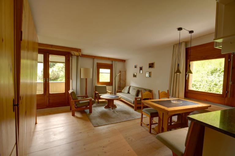 Chesa Munteratsch 2-Zimmerwohnung 410 Typ E - B&B Silvaplana