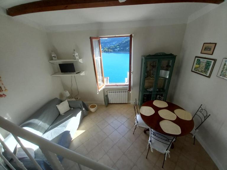 Vittoria 19 - Bed and Breakfast Portovenere