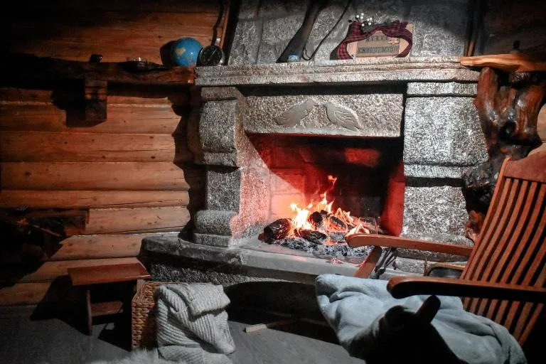 Lodges VEIS - Bed and Breakfast Kamenicë