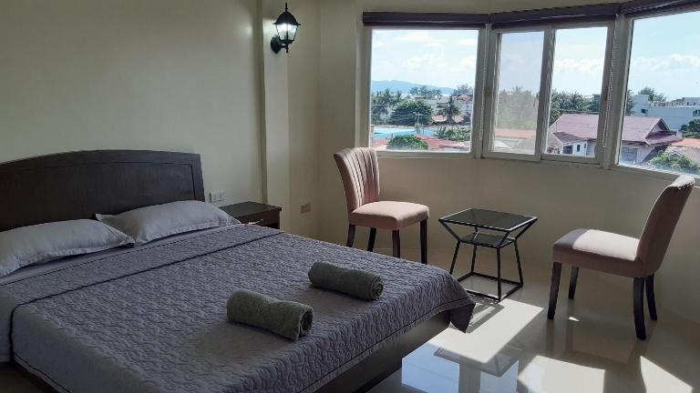 Avana Hills Boracay Prime Panoramic Suite 105 - B&B Borac