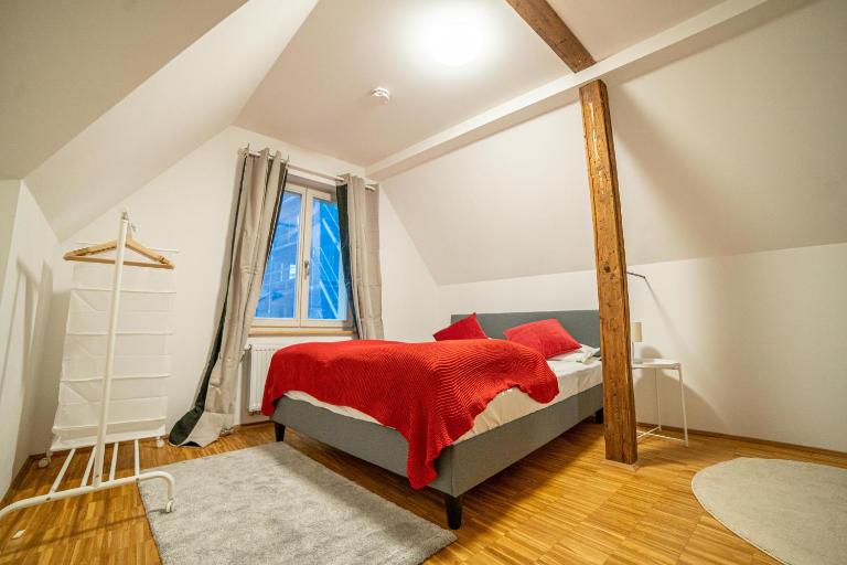FullHouse - Erfurt - M18 Apartments - Fahrstuhl - SmartTV - Marktlage - Ferienwohnung Erfurt