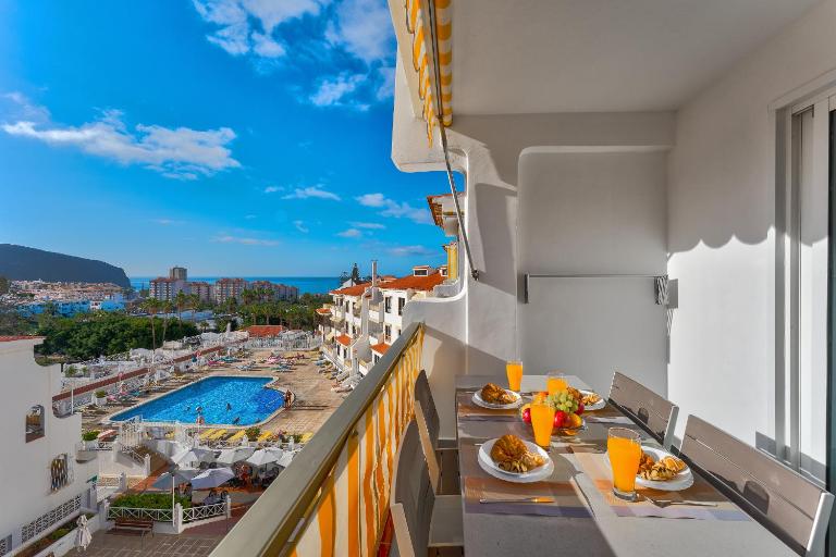 LosCristianos Luxury AirCon Sunny Aptm Sea View - B&B Arona