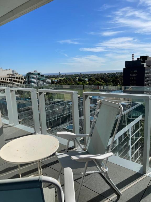 The Fawkner Apartment Bay-view pool/Gym Free Parking - B&B Melbourne