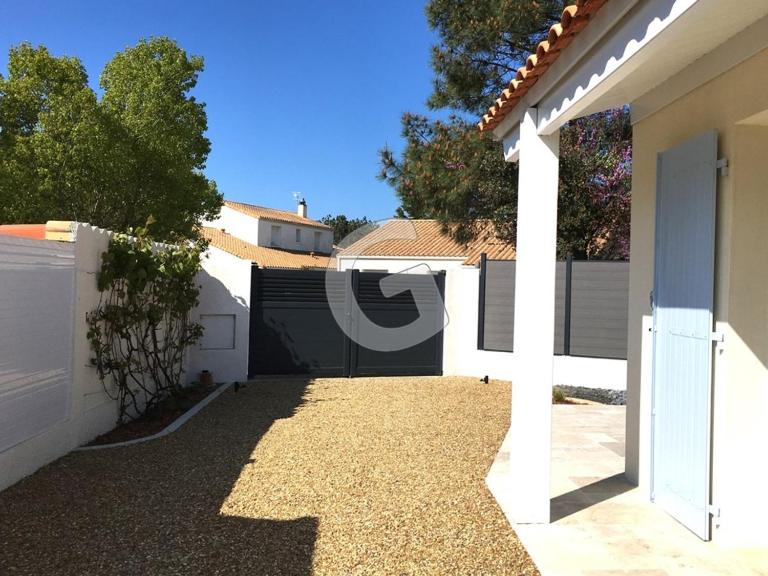 Maison près de la plage, 3 chambres, terrasse et parking à La Tranche sur Mer - FR-1-194-383 - B&B La Tranche-sur-Mer