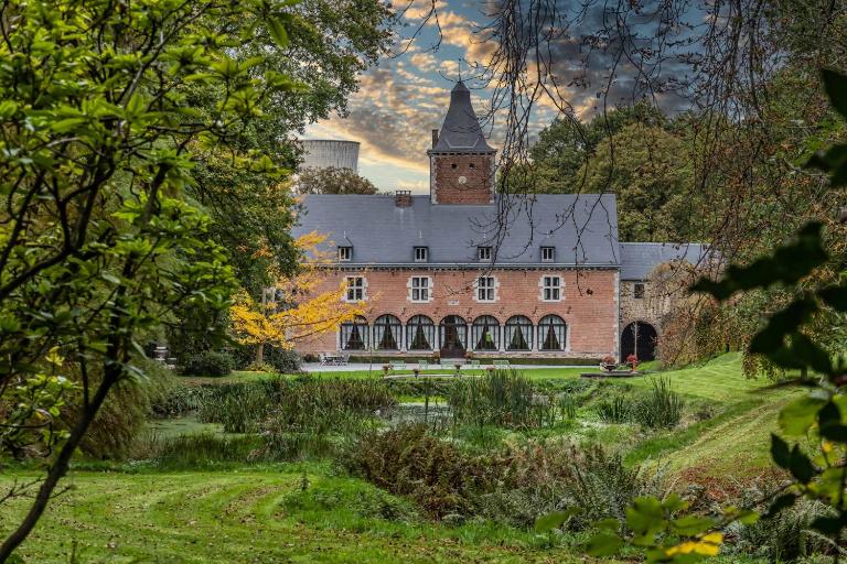 Château de Bonne Espérance - Bed and Breakfast Hoei