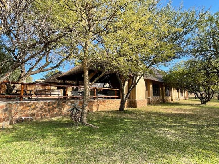 Oryx Wilderness Game Lodge and Tented Camp - B&B Rhenosterfontein