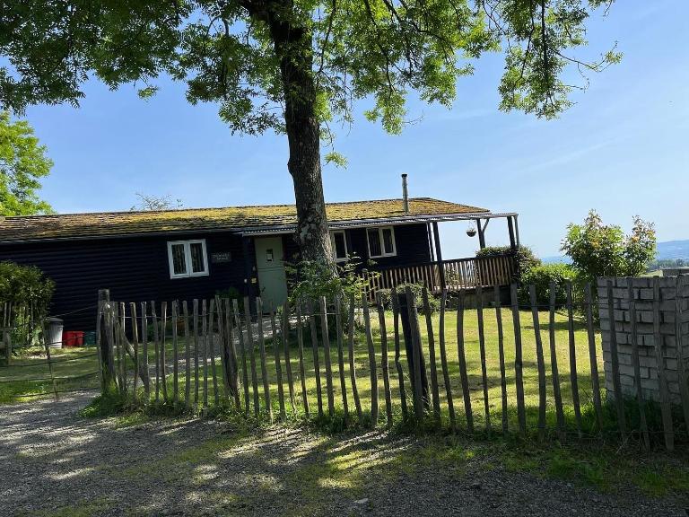Wye View Lodge, Hay View Lodges - Bed and Breakfast Hereford