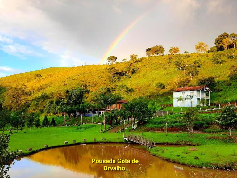 Pousada Gota de Orvalho - B&B Cunha