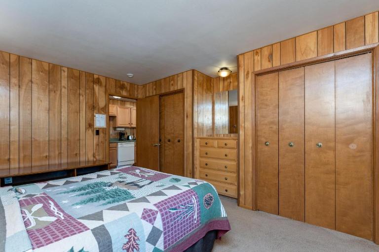 Hutchings Cabin & Apt. - B&B Yosemite West