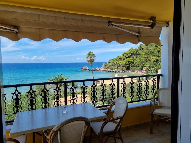 Corfu Glyfada Beach Apartment 46 - B&B Glyfáda