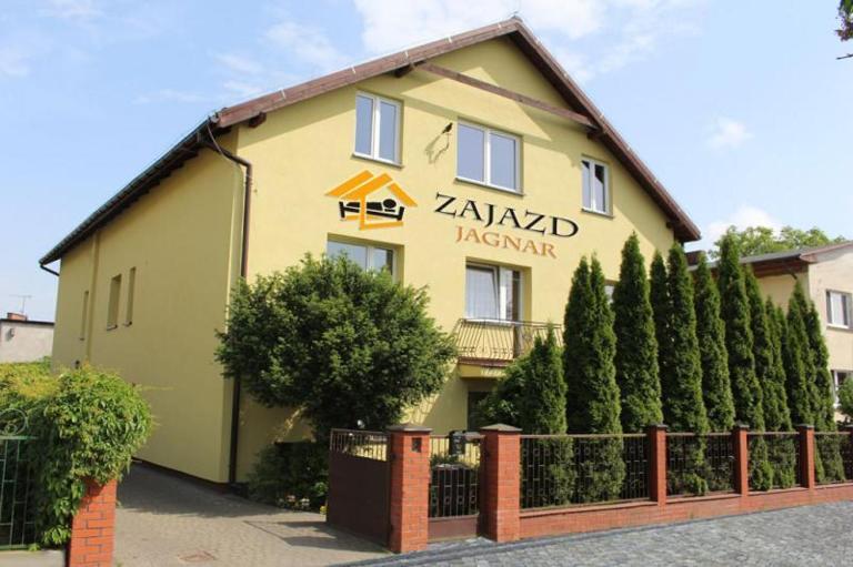 Zajazd Jagnar - Chambres d'hôtes Trzcianka
