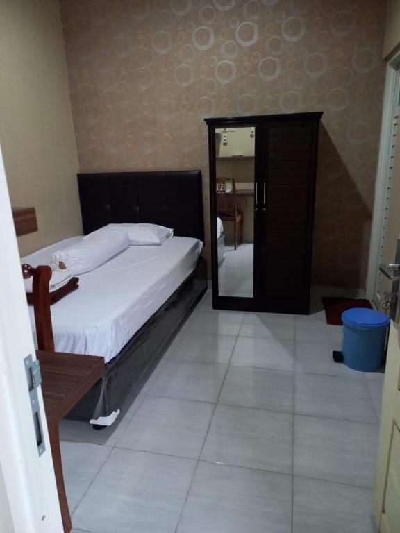 GRIYA BUNDA - Bed and Breakfast Lumajang