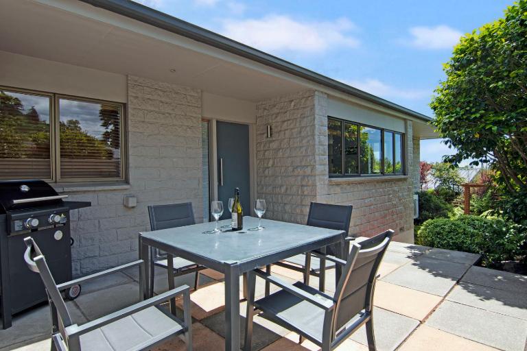 Rutherford Retreat - Nelson Holiday Home - B&B Nelson