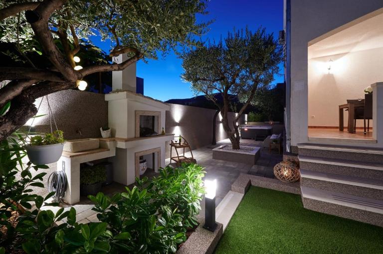 Villa Demonta - B&B Traù
