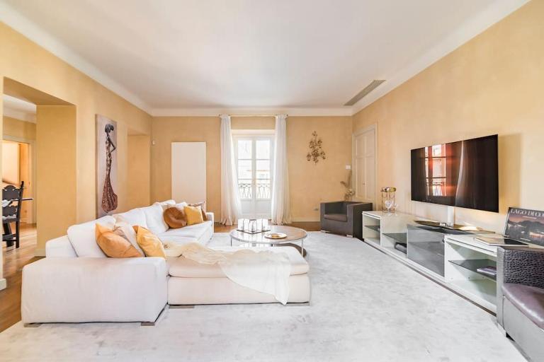 Santa Giuliana Apartment - Bed and Breakfast Como