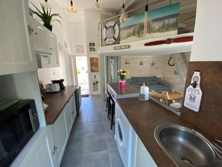 Agréable maison, plage à 400m, jardin, piscine et tennis - B&B Saint-Palais-sur-Mer