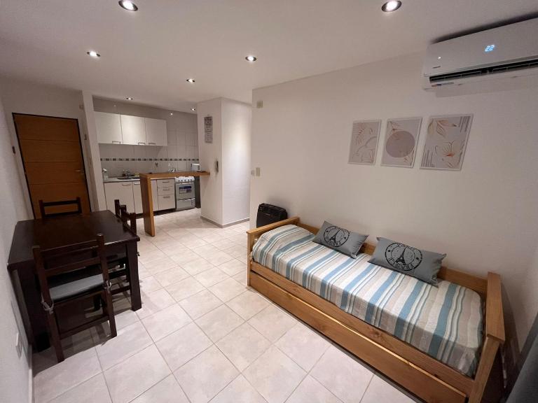 Paris Aparts - Bed and Breakfast Colón