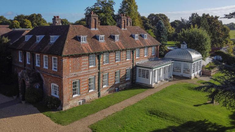 The Manor House at Norton Park - B&B Winchester
