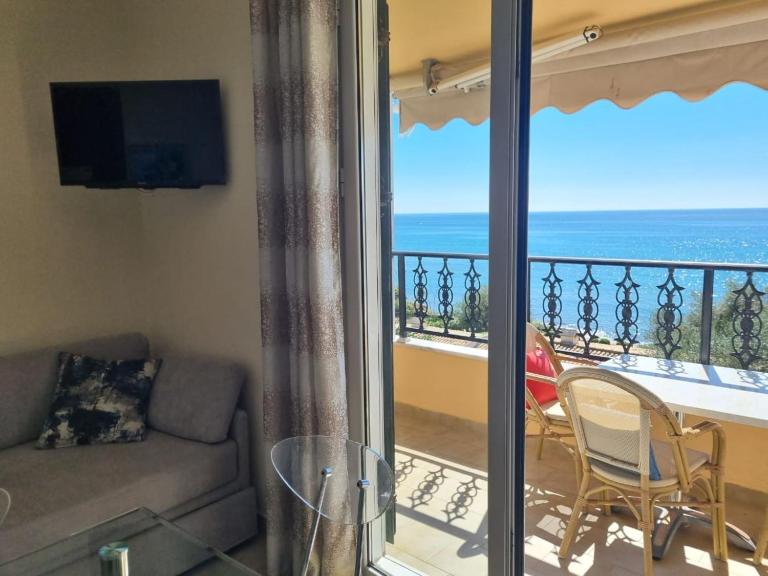 Corfu Dream Holidays Villas - B&B Glyfáda