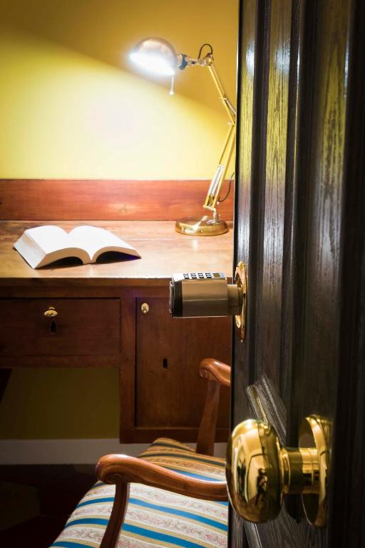 VIS ROMAE Luxury Apartments - B&B Roma